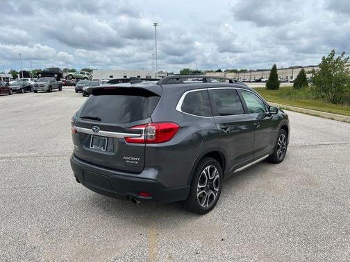 Magnetite Gray Metallic 2023 Subaru Ascent Limited 8-Passenger