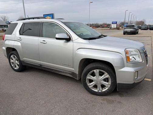 Quicksilver Metallic 2017 GMC Terrain SLE-2