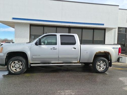Sheer Silver Metallic 2010 GMC Sierra 2500 SLE