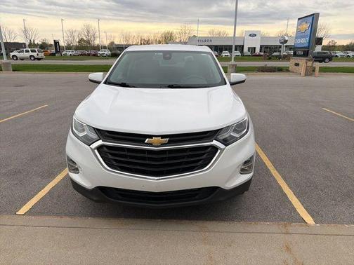 Summit White 2020 Chevrolet Equinox 2LT