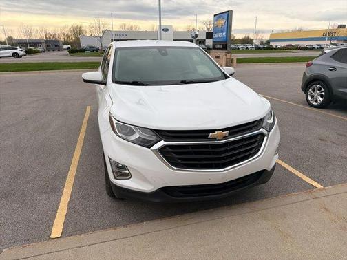 Summit White 2020 Chevrolet Equinox 2LT