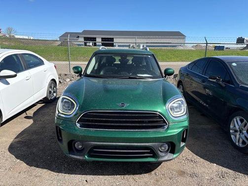 British Racing Green 2022 MINI Countryman Cooper ALL4
