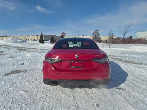 2024 Alfa Romeo Giulia Veloce