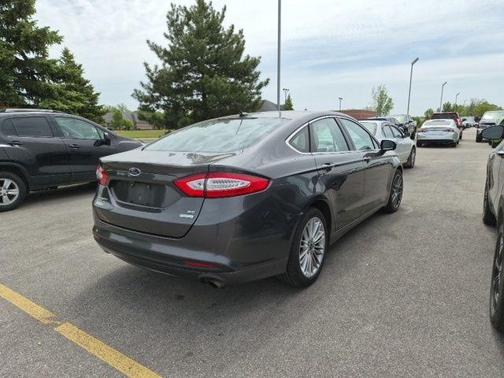 Magnetic 2015 Ford Fusion SE