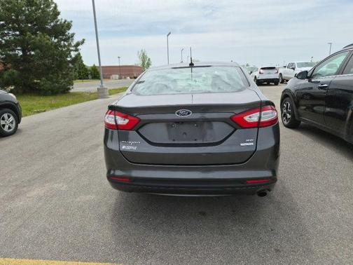 Magnetic 2015 Ford Fusion SE