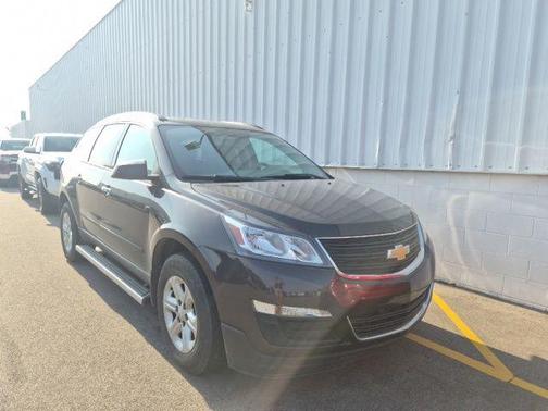 Tungsten Metallic 2017 Chevrolet Traverse LS