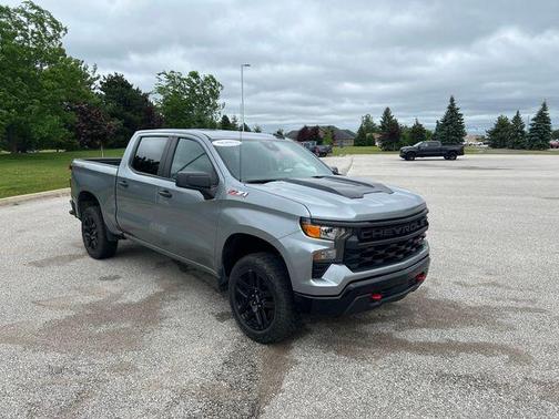 Sterling Gray Metallic 2023 Chevrolet Silverado 1500 Custom Trail Boss