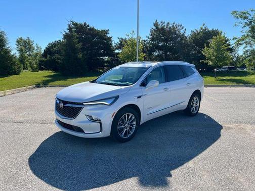 White Frost Tri-Coat 2023 Buick Enclave Avenir