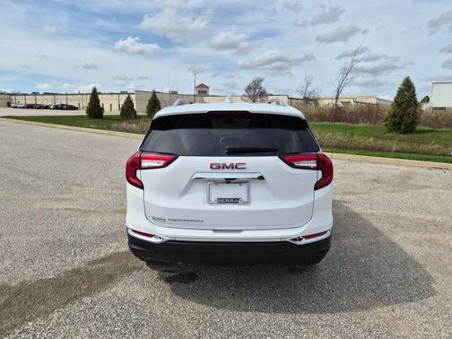 Summit White 2023 GMC Terrain SLT