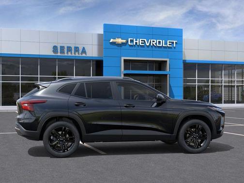 Mosaic Black Metallic 2026 Chevrolet Trax ACTIV