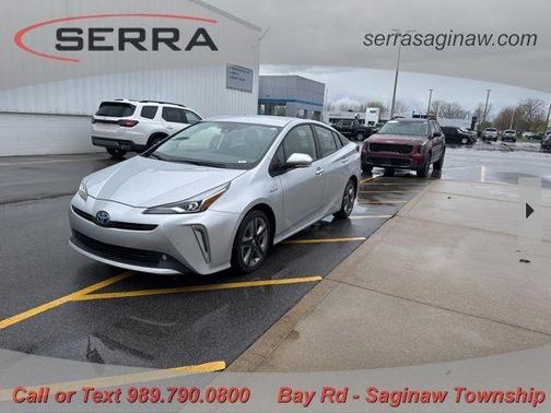 Classic Silver Metallic 2022 Toyota Prius XLE