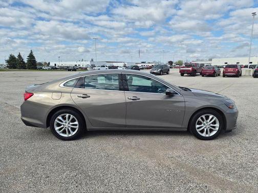 Beige 2017 Chevrolet Malibu 1LT
