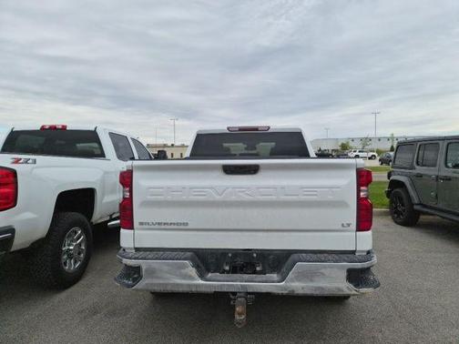 Summit White 2024 Chevrolet Silverado 1500 LT