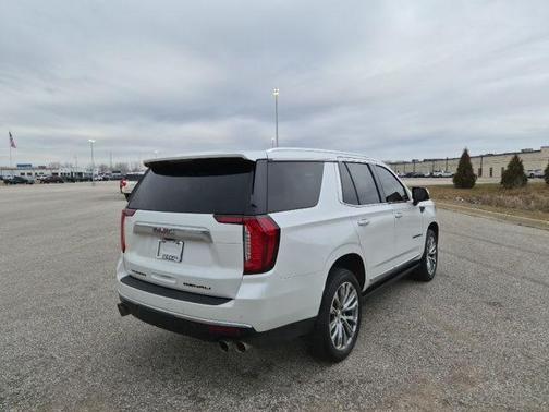 White 2022 GMC Yukon Denali