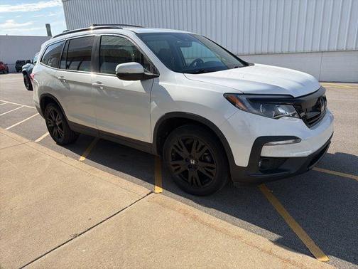 Platinum White Pearl 2022 Honda Pilot Special Edition