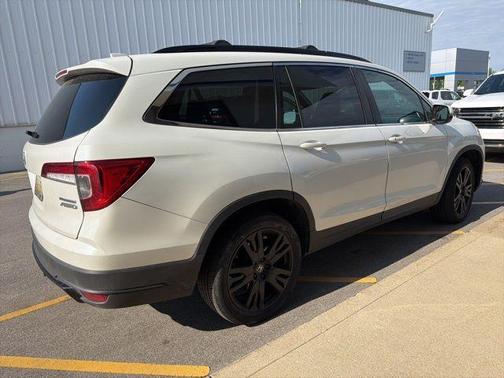 Platinum White Pearl 2022 Honda Pilot Special Edition