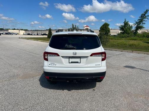 Platinum White Pearl 2022 Honda Pilot Special Edition