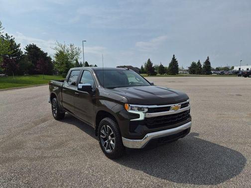 Harvest Gold / Bronze 2024 Chevrolet Silverado 1500 LT