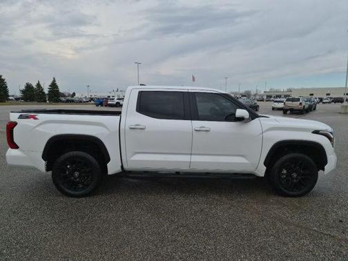 Ice 2026 Toyota Tundra SR5