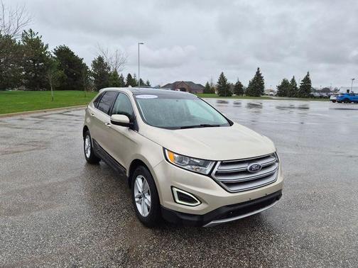 White Gold Metallic 2017 Ford Edge SEL