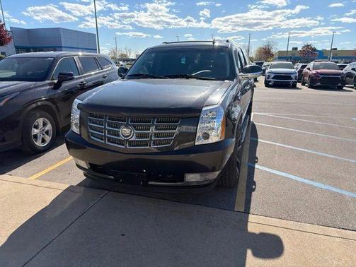 2012 Cadillac Escalade ESV Luxury