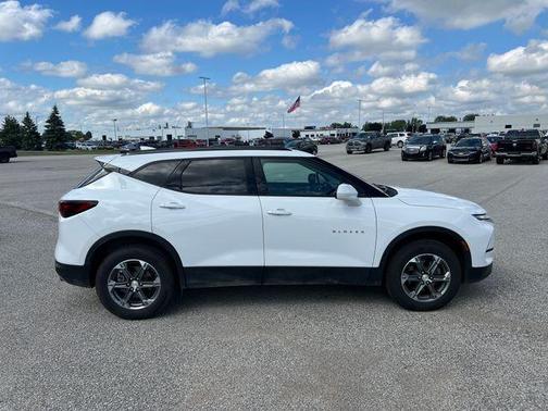 Summit White 2023 Chevrolet Blazer 2LT
