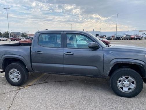 2018 Toyota Tacoma SR