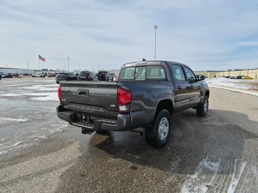 2018 Toyota Tacoma SR