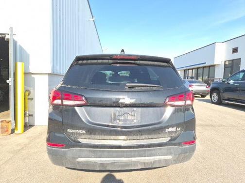 Mosaic Black Metallic 2024 Chevrolet Equinox LT