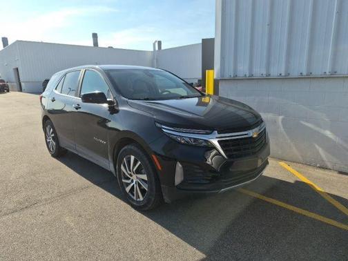 Mosaic Black Metallic 2024 Chevrolet Equinox LT