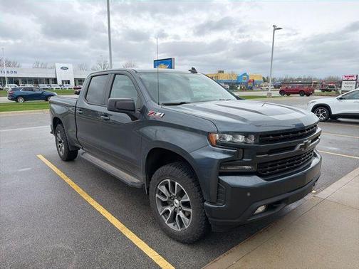 Shadow Gray Metallic 2019 Chevrolet Silverado 1500 RST