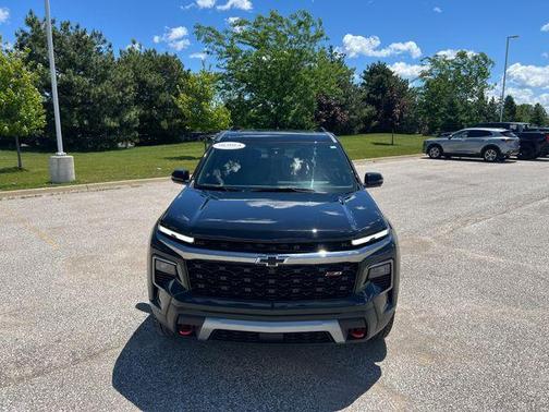 Mosaic Black Metallic 2025 Chevrolet Traverse Z71