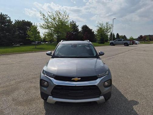 Sterling Gray Metallic 2023 Chevrolet Trailblazer LT