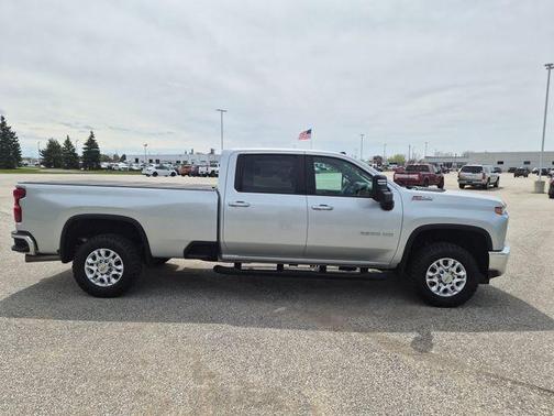 Silver Ice Metallic 2022 Chevrolet Silverado 2500 LT