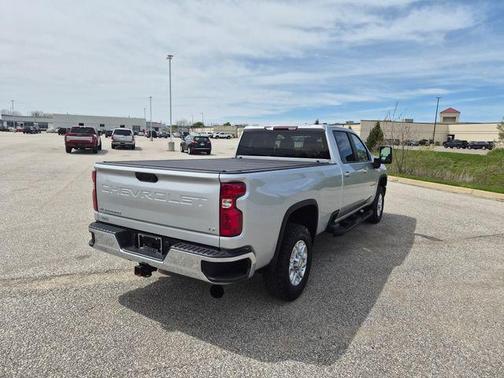 Silver Ice Metallic 2022 Chevrolet Silverado 2500 LT