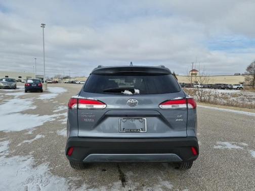 2023 Toyota Corolla Cross LE