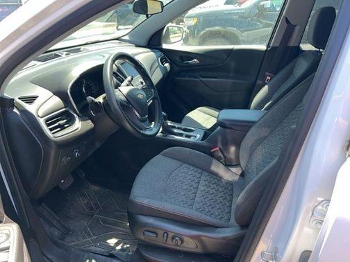 Summit White 2024 Chevrolet Equinox LT