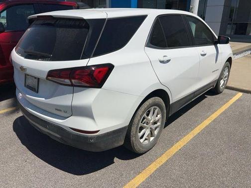 Summit White 2024 Chevrolet Equinox LT