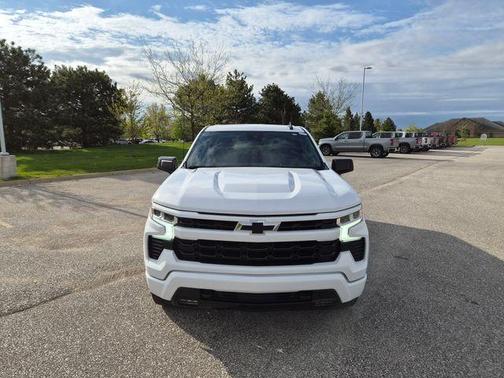 Summit White 2023 Chevrolet Silverado 1500 RST