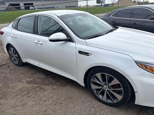 Snow White Pearl 2016 Kia Optima SX Turbo