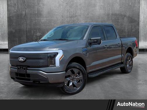 2025 Ford F-150 Lightning Flash