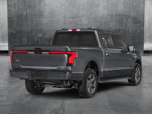 2025 Ford F-150 Lightning LARIAT