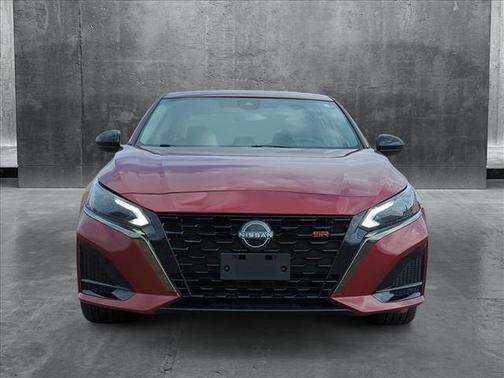 2023 Nissan Altima SR FWD