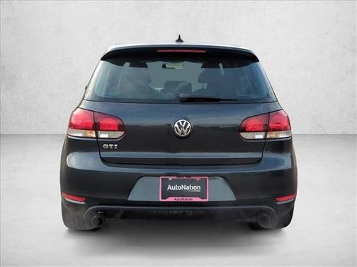 2014 Volkswagen GTI Wolfsburg Edition