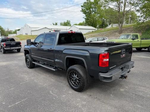 Woodland Green 2019 GMC Sierra 2500 Base