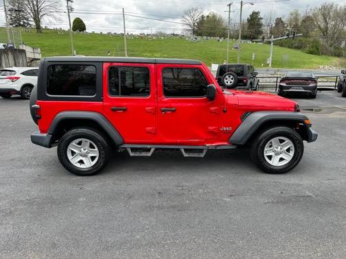 2018 Jeep Wrangler Unlimited Sport