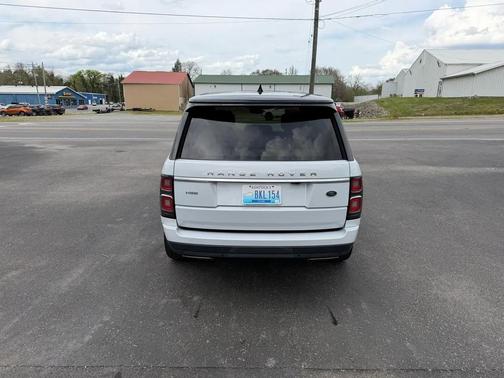 White 2018 Land Rover Range Rover 3.0L Supercharged HSE