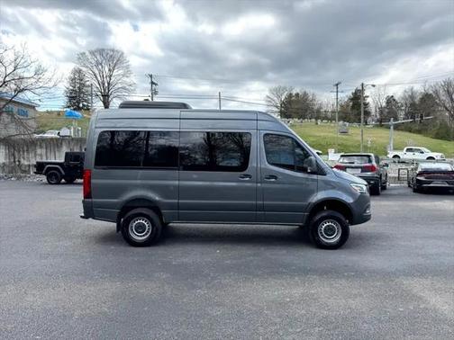 2024 Mercedes-Benz Sprinter 2500 Standard Roof