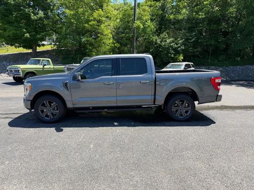 Carbonized Gray Metallic 2023 Ford F-150 Lariat