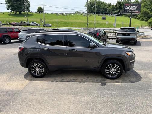 Granite Crystal Metallic Clearcoat 2020 Jeep Compass Latitude